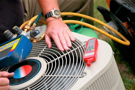 3 Signs Of An Impending AC Breakdown